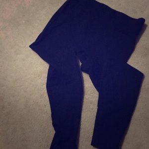 Ross pants with criss cross bottom